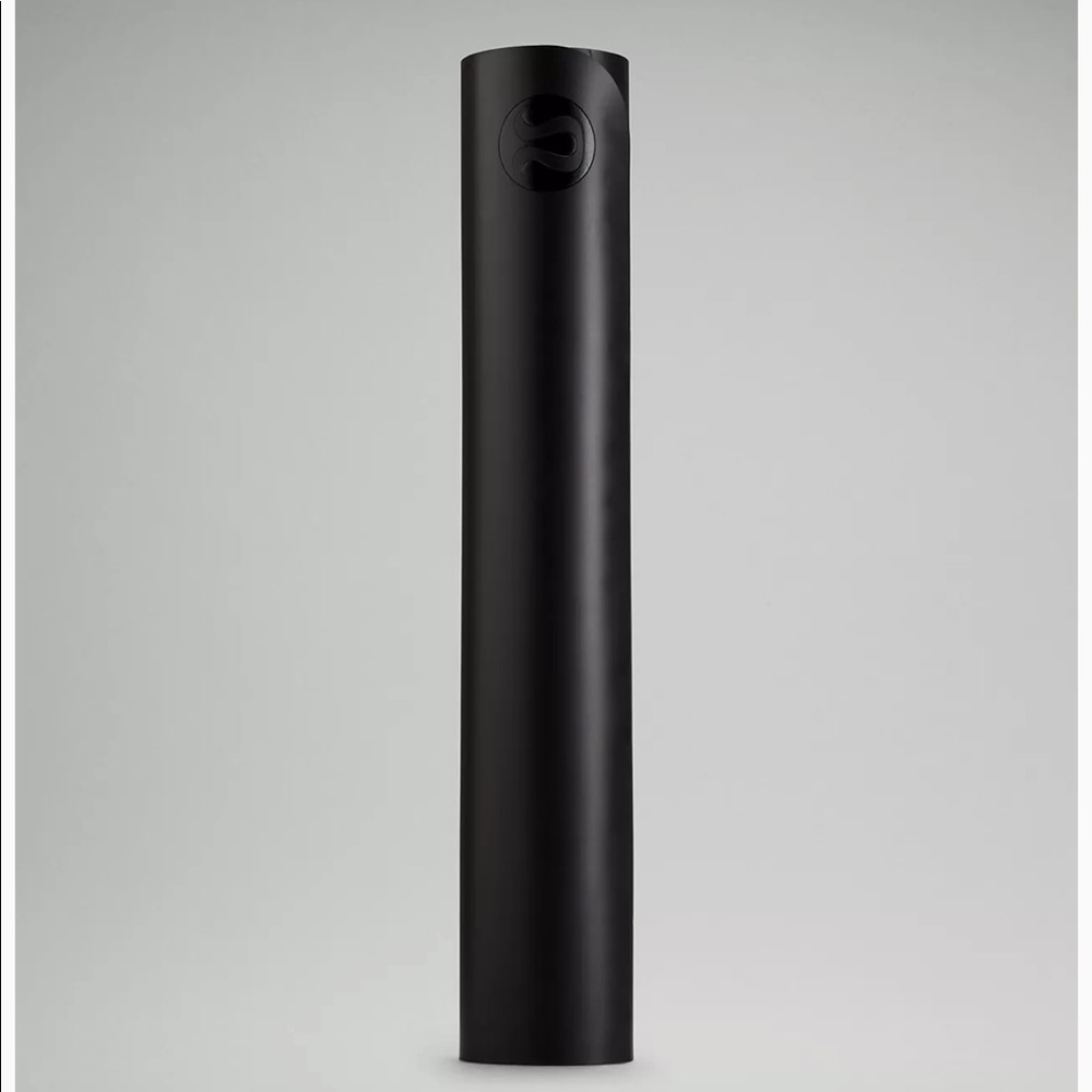 Lululemon Black 3mm Yoga Mat